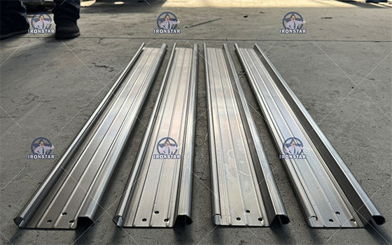 “100mm sandwich rolling shutter door machine, sandwich shutter roll forming machine, insulated shutter panel forming line, rolling shutter door making machine, cold roll former, metal shutter door ”