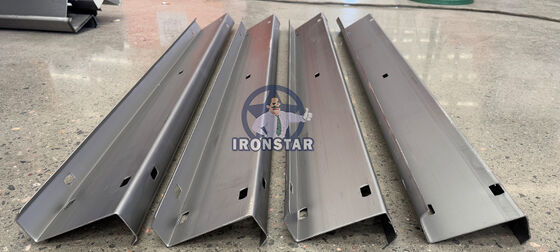 CZ Purlin Roll Forming Machine automatic size changeable 1 to 3 millimeter thickness galvanized steel sheet forming equipment