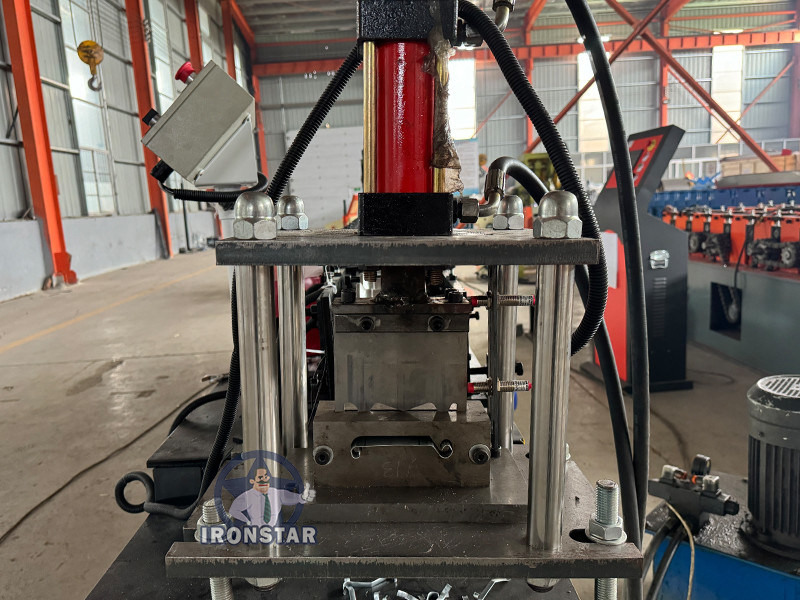“Perforated Rolling Shutter Door Roll Forming Line Venezuela Automatic Punching Roller Shutter Slat Making Machine”