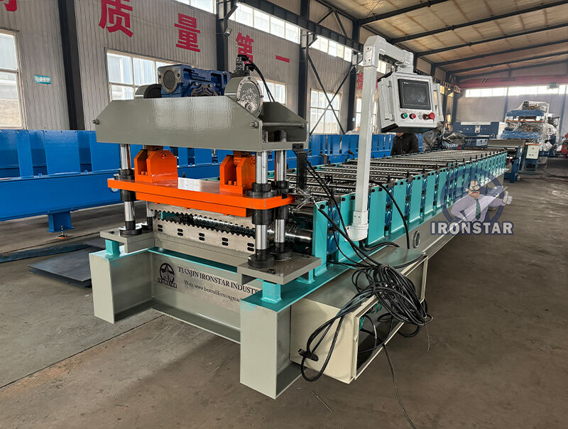 “High Precision 600 630 660 Corrugated Panel Roll Forming Machine Customized for Japan Building Corrugated Roofing Sheet Making Machine | PLC Control Hydraulic Shear for Japan Construction Projects ”